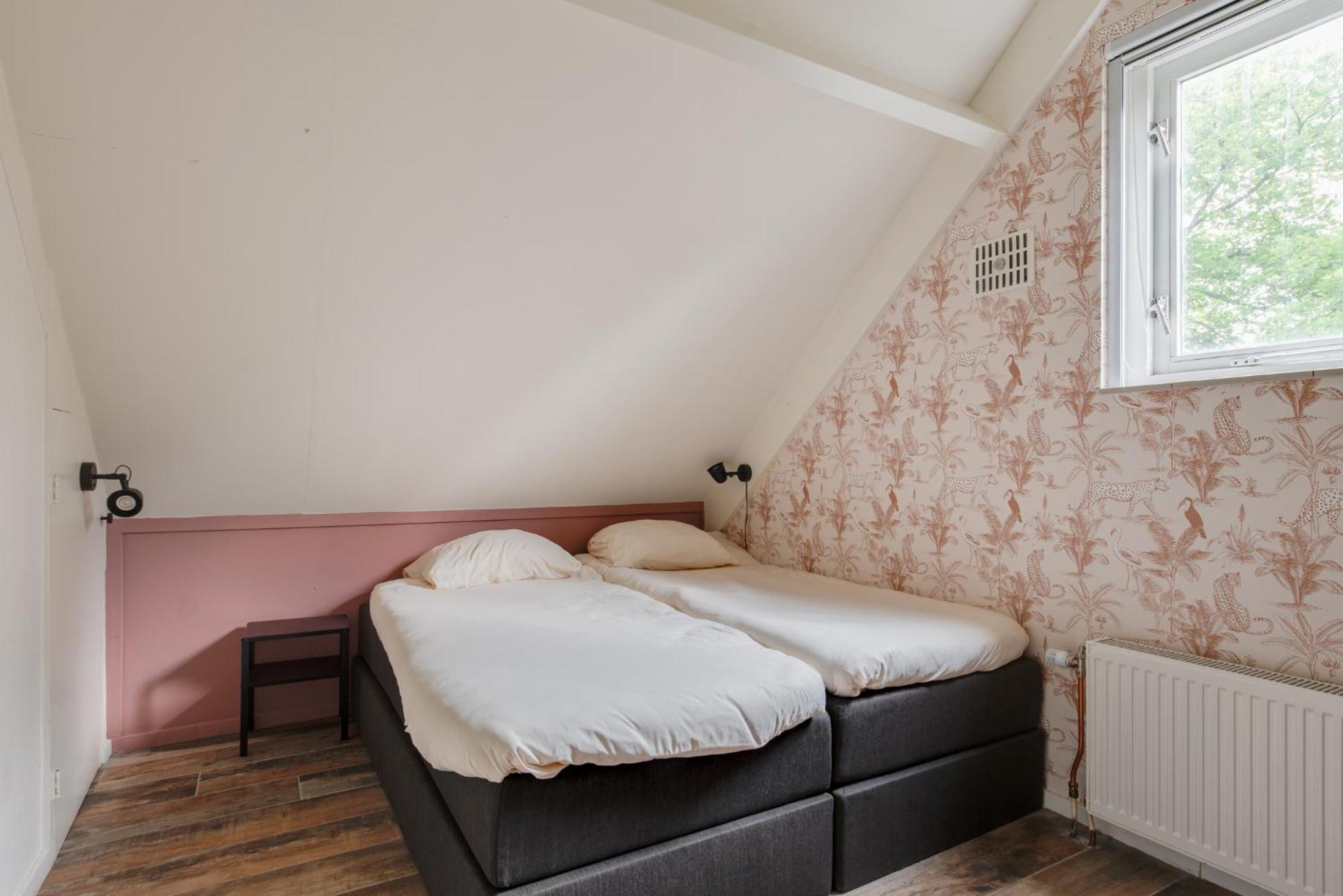 Het Huys Ewijk Mooi Luxe En Een Laadpaal Exterior foto